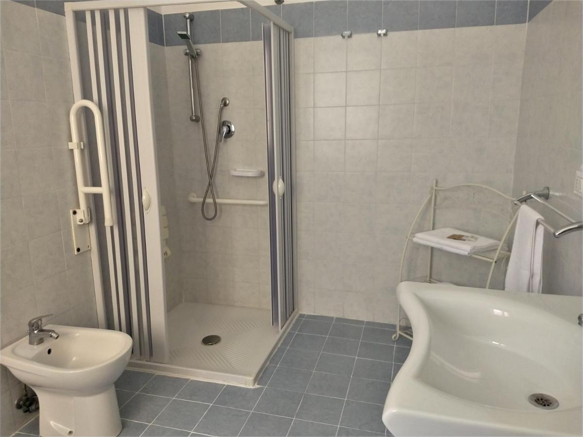 Affittacamere La Spezia Inn Esterno foto