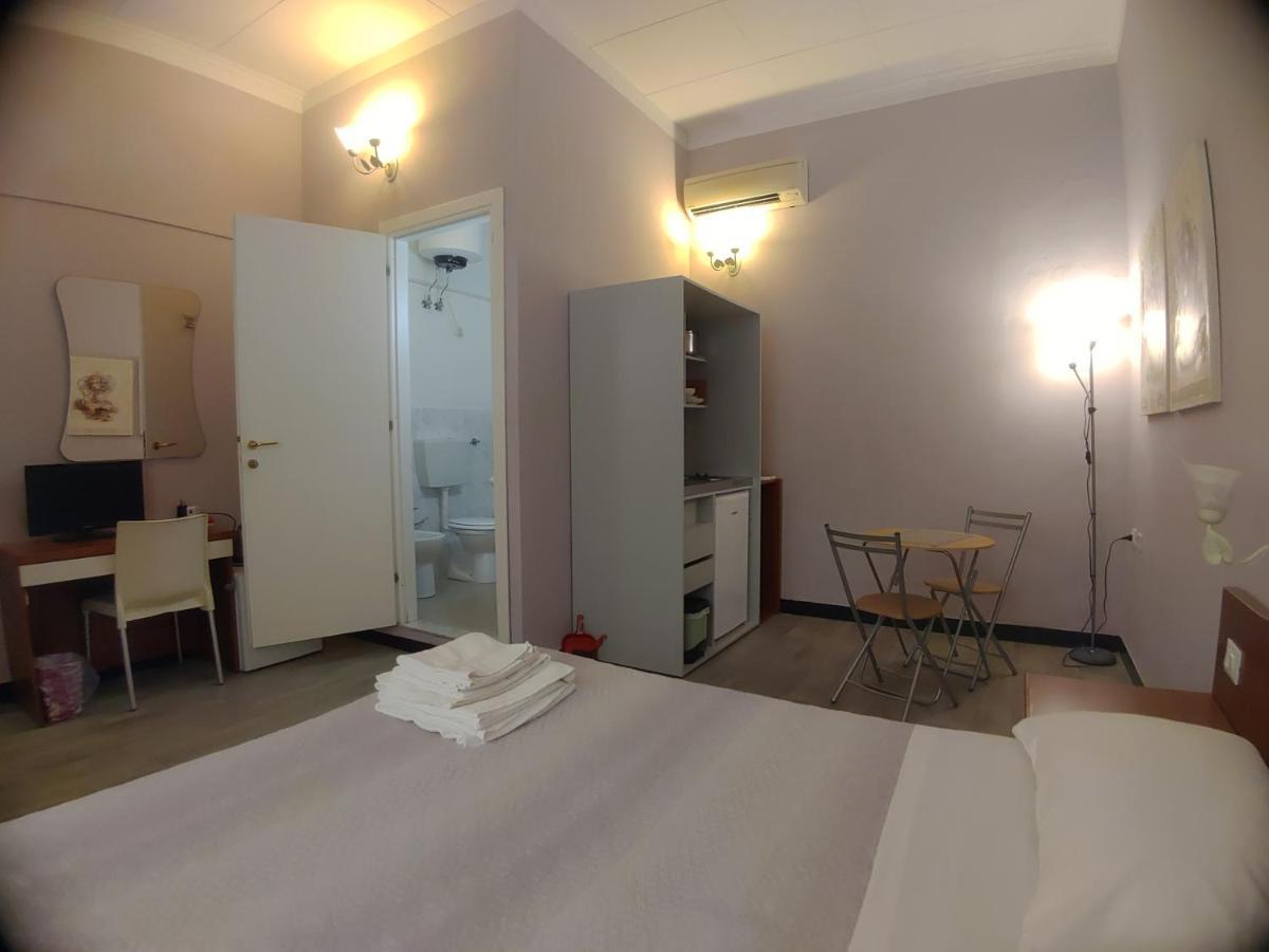 Affittacamere La Spezia Inn Esterno foto