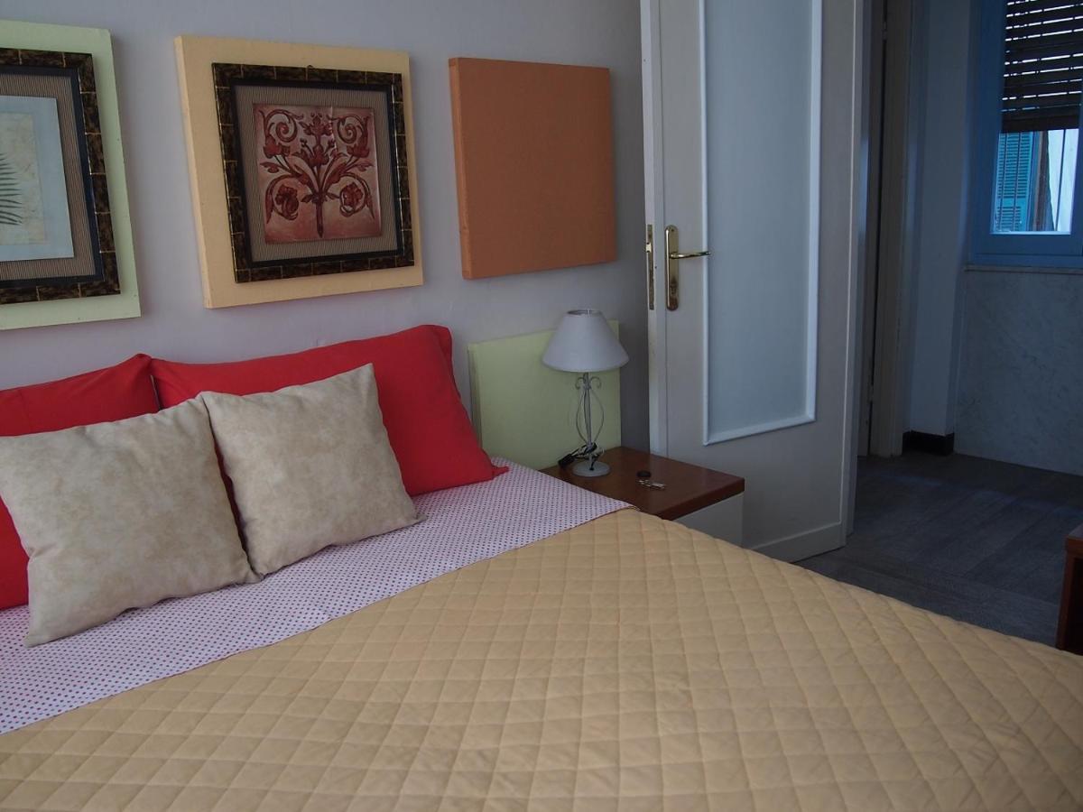 Affittacamere La Spezia Inn Esterno foto