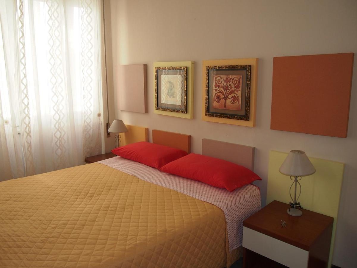 Affittacamere La Spezia Inn Esterno foto