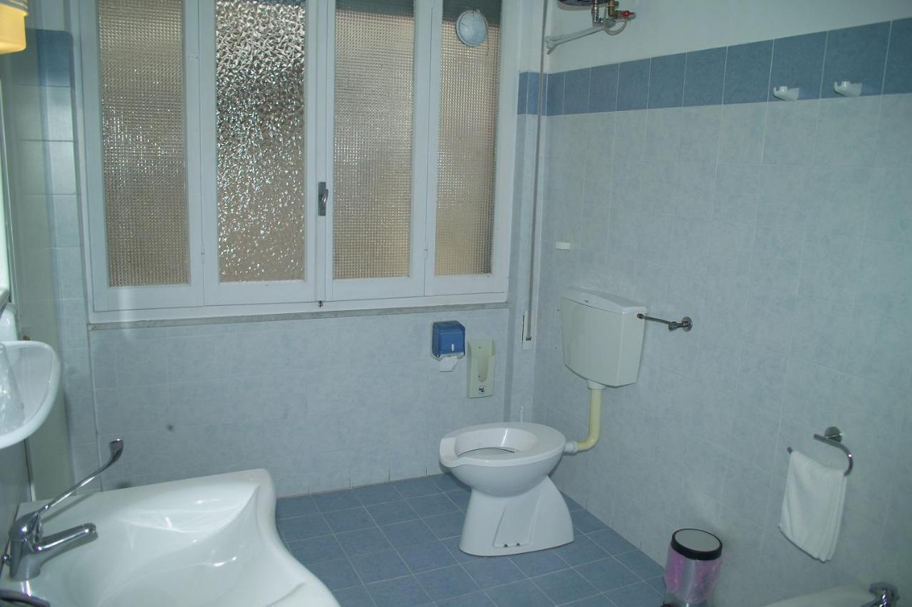 Affittacamere La Spezia Inn Esterno foto
