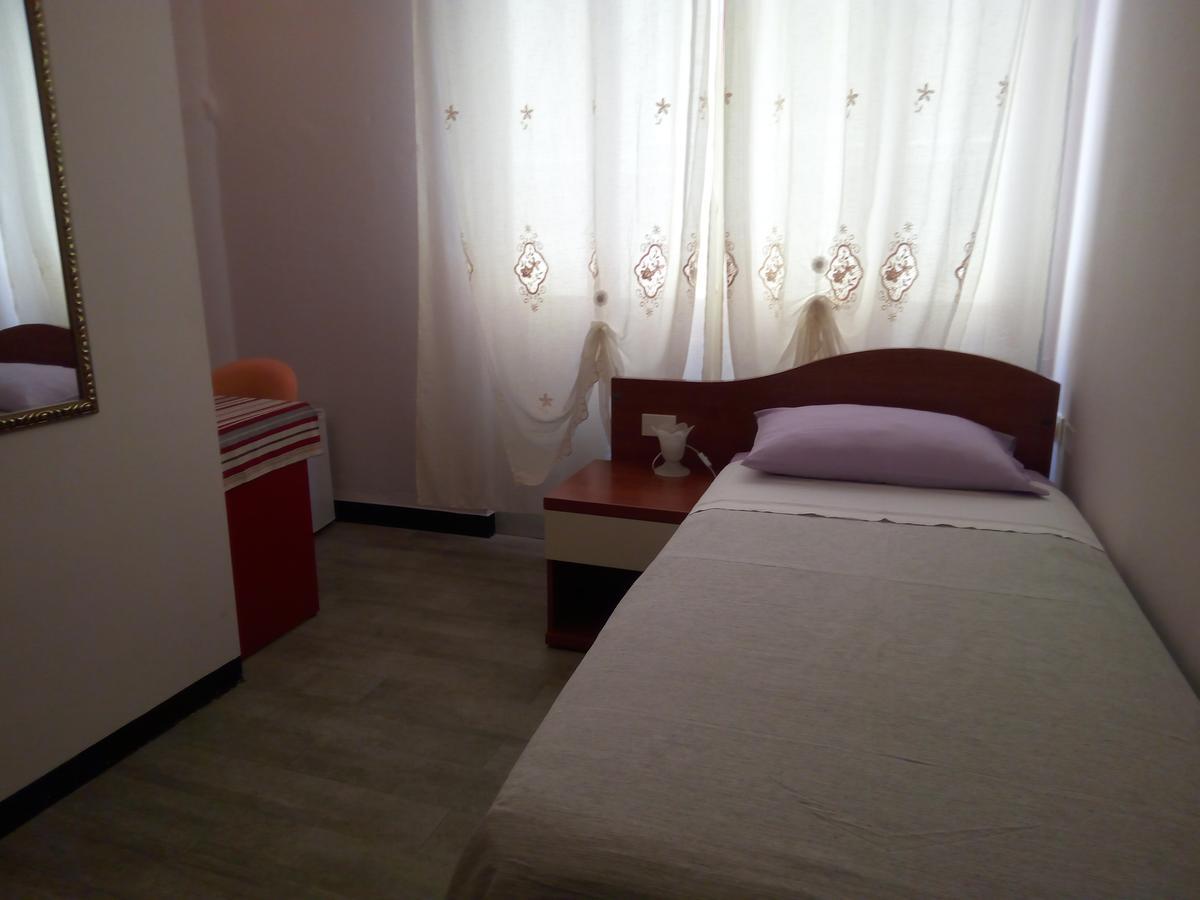 Affittacamere La Spezia Inn Esterno foto